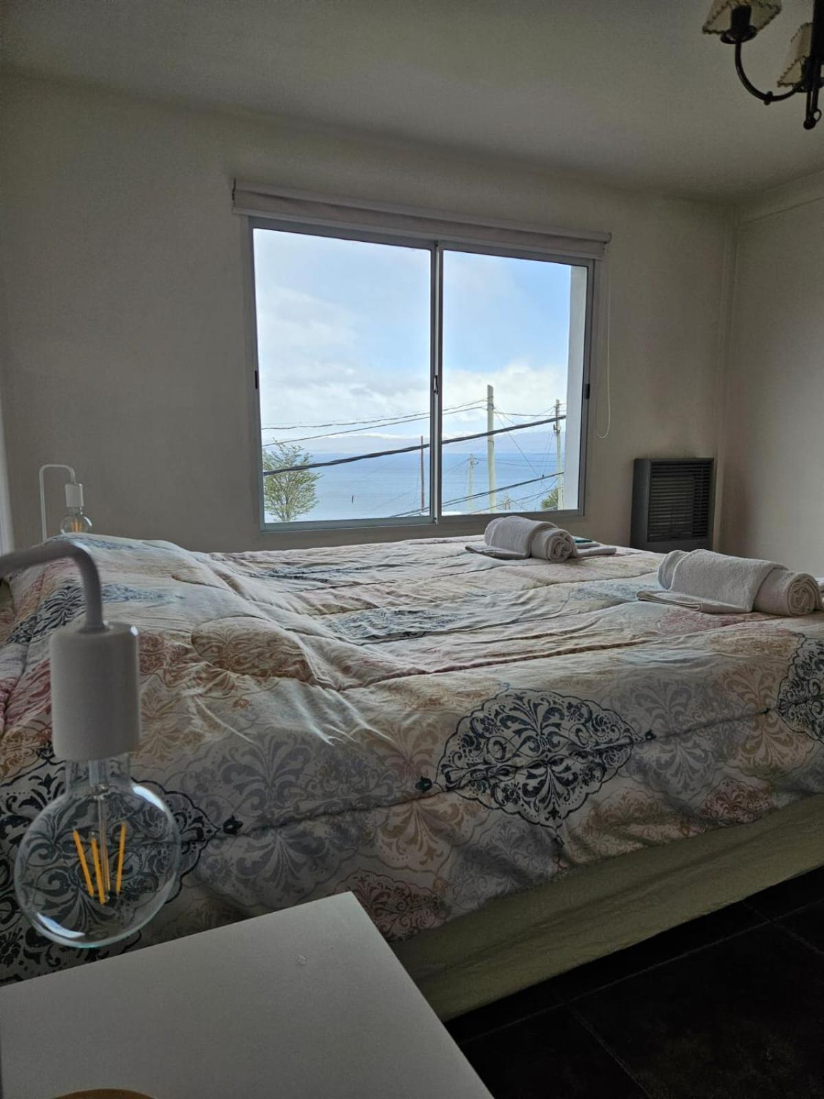 Appartement Dpto Amplio Con Vista A La Bahia à Ushuaïa Extérieur photo